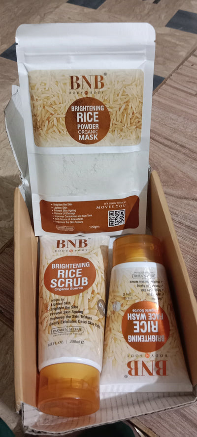BNB RICE BRIGHTENING GLOW KIT